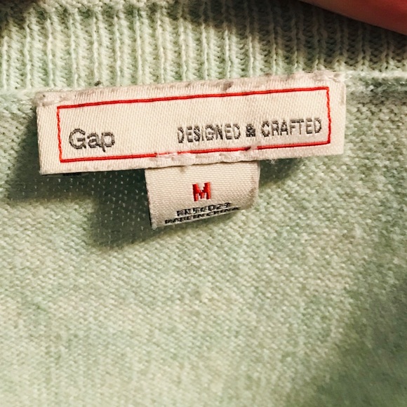 GAP Sweater - Picture 5 of 6